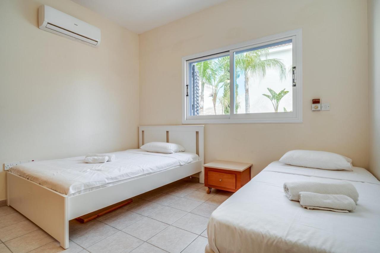 Amphitrite Villa Paralimni Zewnętrze zdjęcie